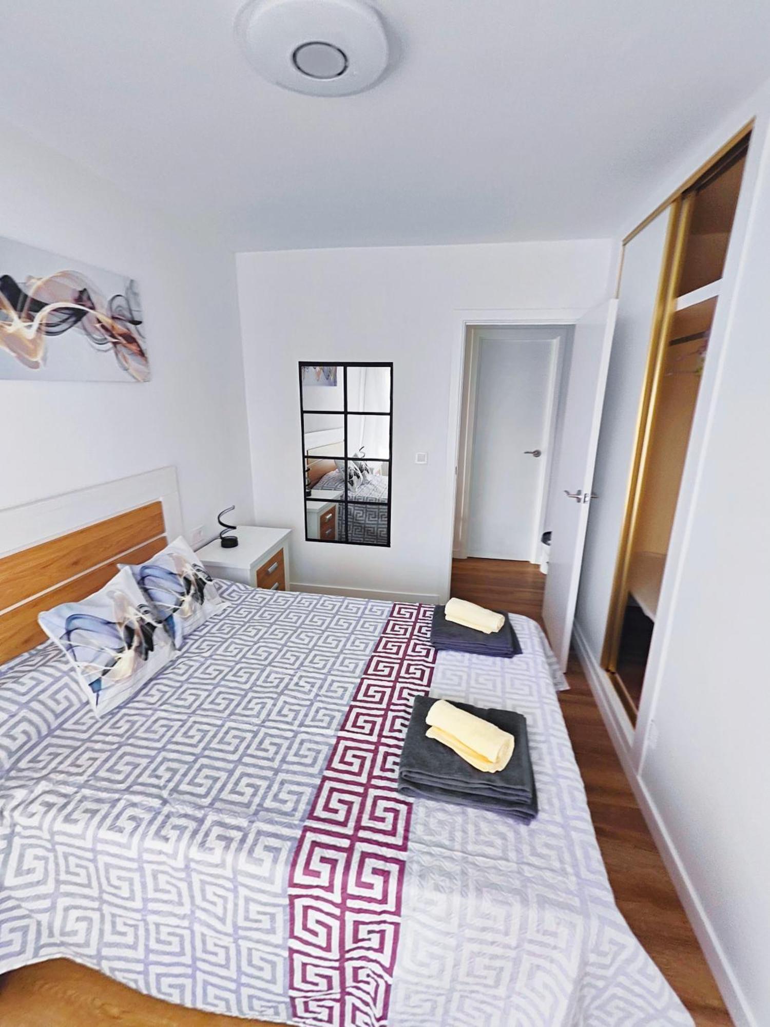 Luxury Lidersol Apartment Benidorm Bagian luar foto