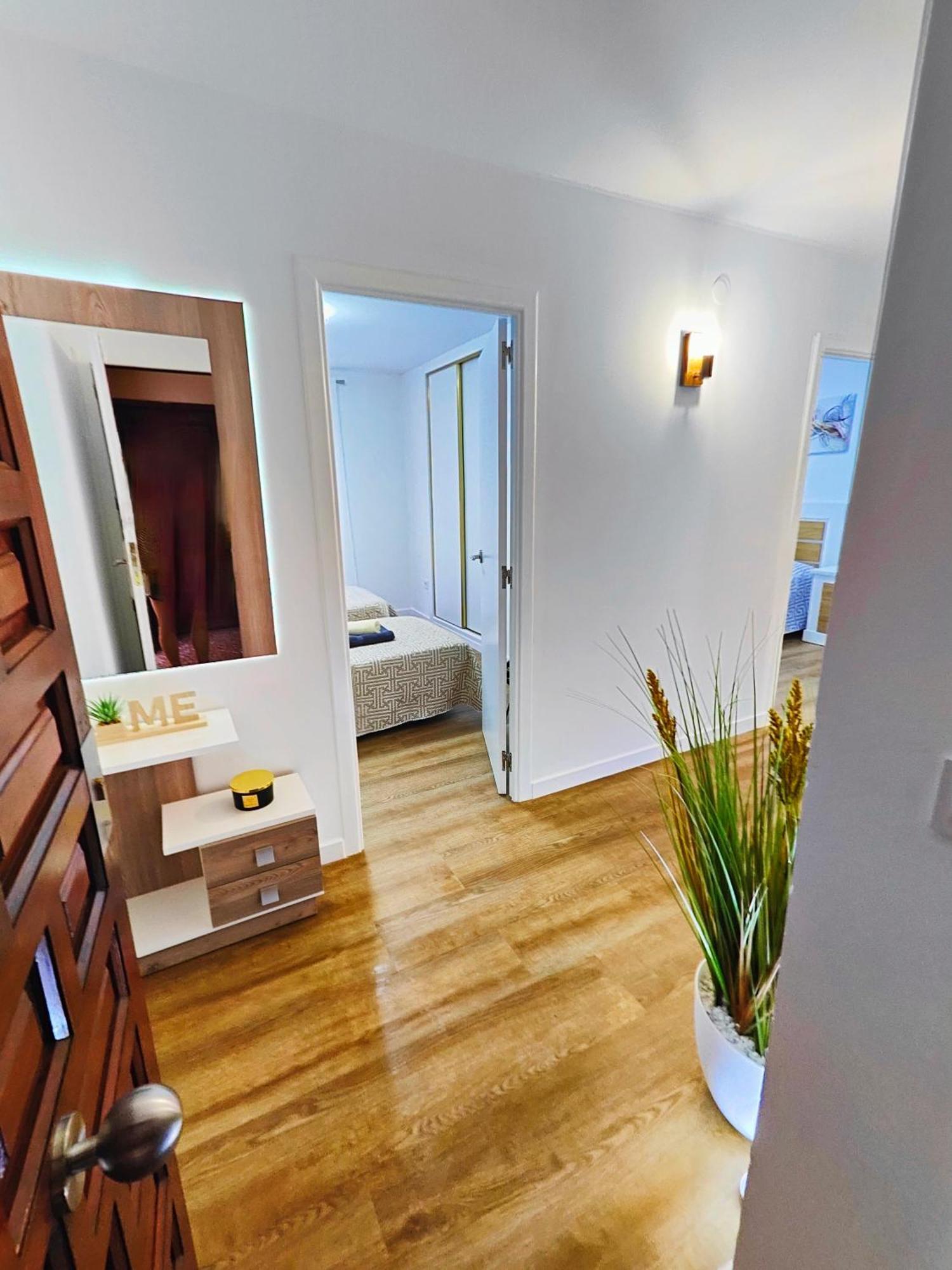 Luxury Lidersol Apartment Benidorm Bagian luar foto