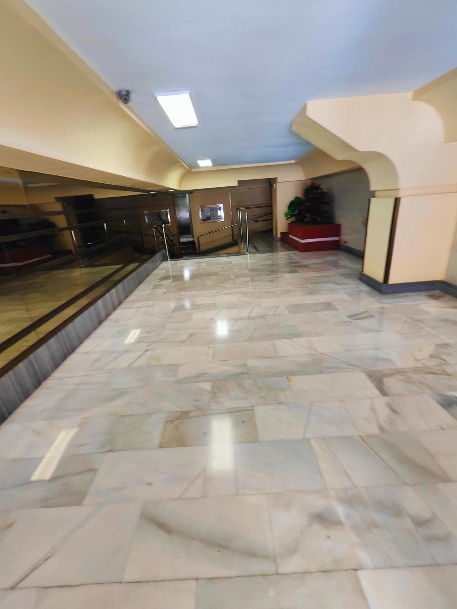 Luxury Lidersol Apartment Benidorm Bagian luar foto